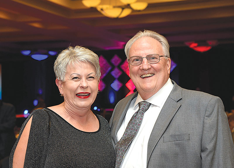 Photo by Mark Gilliland / Paula & Carl Henderson