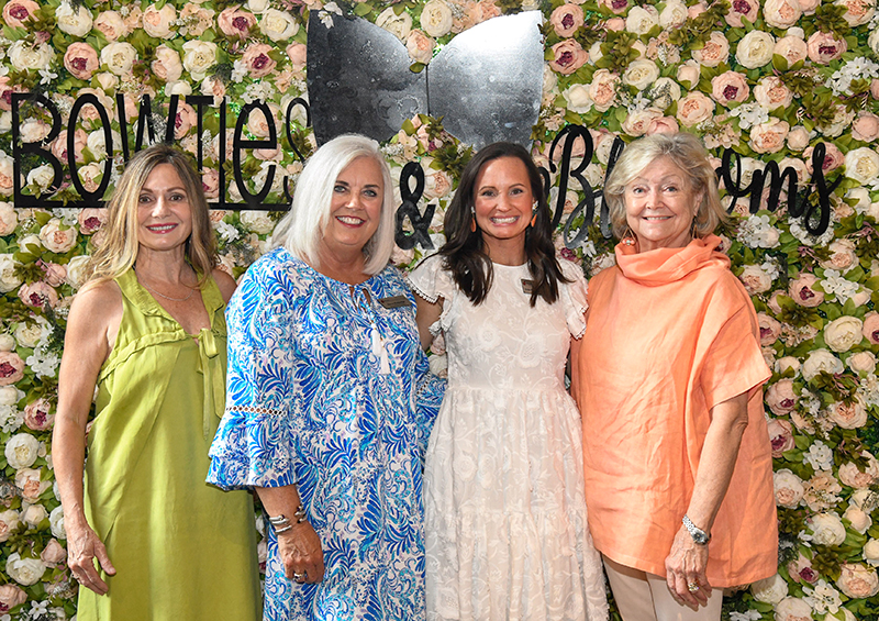 Photo by Mark Gilliland / Pam Kelle, Dana Rutledge, Emily Collier and Jan Robinson