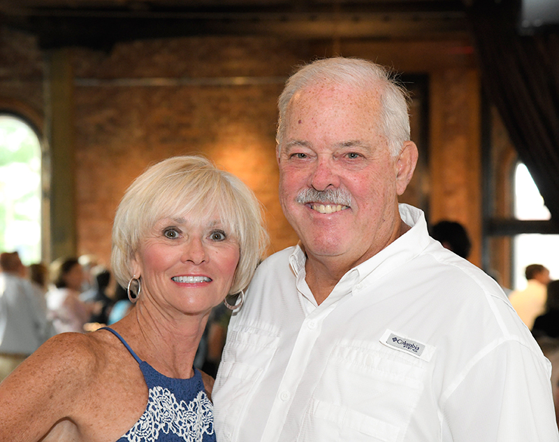 Photo by Mark Gilliland / Kim & Rick Reynolds