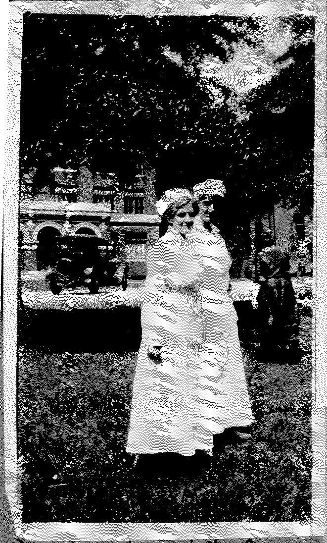 Photo courtesy of Chattanooga Public Library / Harriet Pearson, left, a 1907 graduate of Erlanger Nursing School, was the hospital superintendent from 1914 to 1934. Martha Igou graduated from the school of nursing with her sister, Emma, in 1911. Employed at Erlanger for 50 years, Martha served in a number of supervisory positions. They are pictured here in 1921 strolling the hospital grounds.