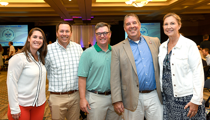 Photo by Mark Gilliland / Jennifer Crum, Andrew Zito, Justin Groenert and Rich & Jennifer Mozingo