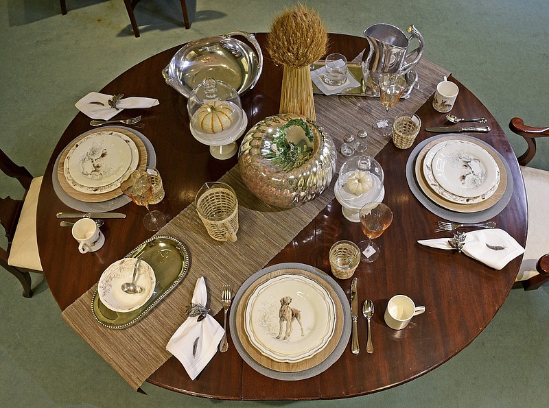 How Create A Friendsgiving Tablescape Set Up With Antique Brass
