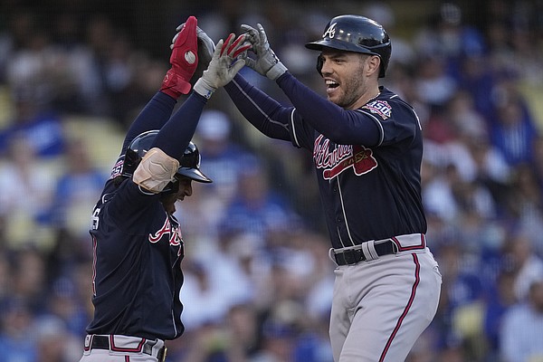 Ozzie Albies honors father for Players Weekend