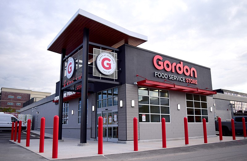 Chattanooga's newest grocery store opens as Gordon Food Service