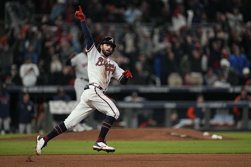 Braves rally past Astros late; Atlanta one win from first World Series  title since 1995