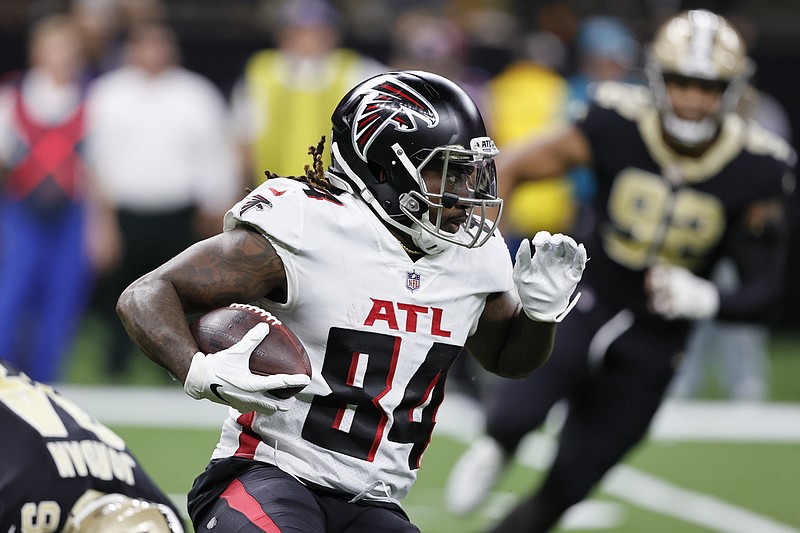 Atlanta Falcons running back Cordarrelle Patterson (84) runs against the New Orleans Saints during the first half of an NFL football game, Sunday, Nov. 7, 2021, in New Orleans. (AP Photo/Butch Dill)