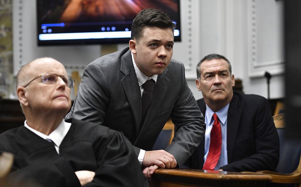 Rittenhouse case raises question: What makes a fair trial ...