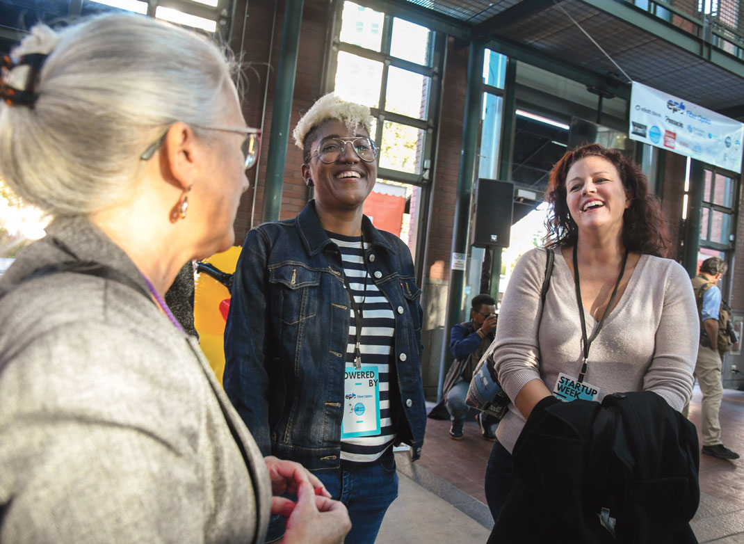 Photography by Mark Gilliland / Deb Socia, Chandra Ward and Mindy Kelly