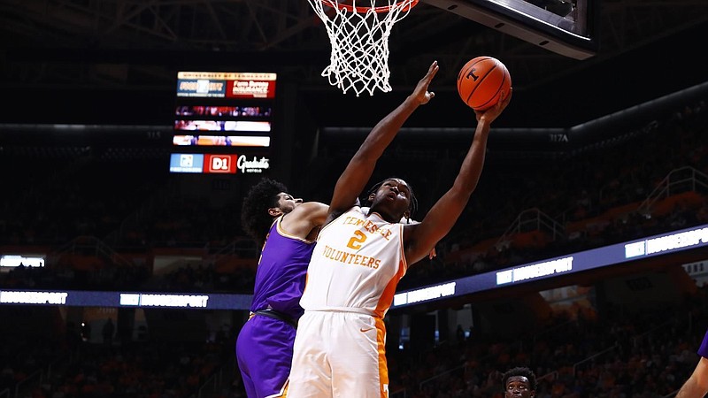 Tennessee Athletics photo / Tennessee freshman forward Brandon Huntley-Hatfield scored a season-high 12 points on 6-of-7 shooting Friday afternoon to help the No. 15 Volunteers turn back Tennessee Tech 80-69 inside Thompson-Boling Arena.