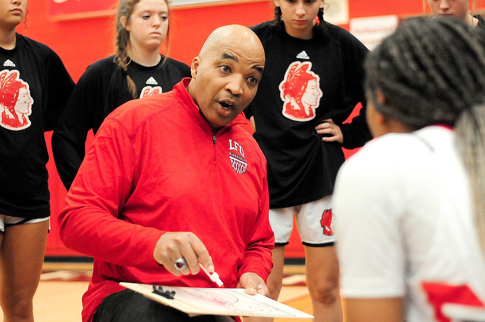 Ringgold at LFO girls' basketball on Dec. 10, 2021 Chattanooga Times Free Press