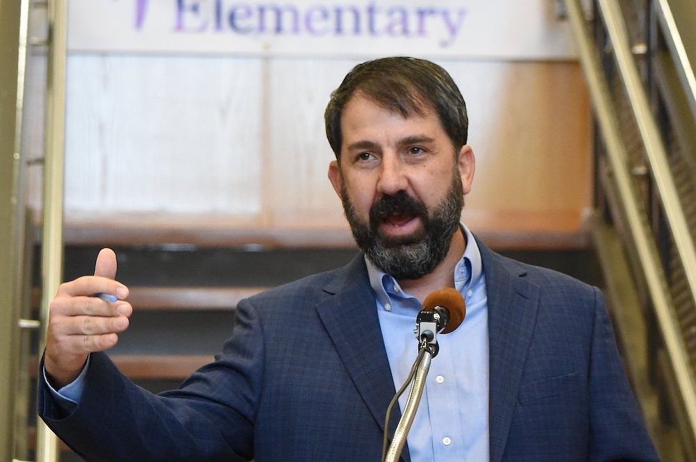 Hamilton County school board approves new superintendent contract ...