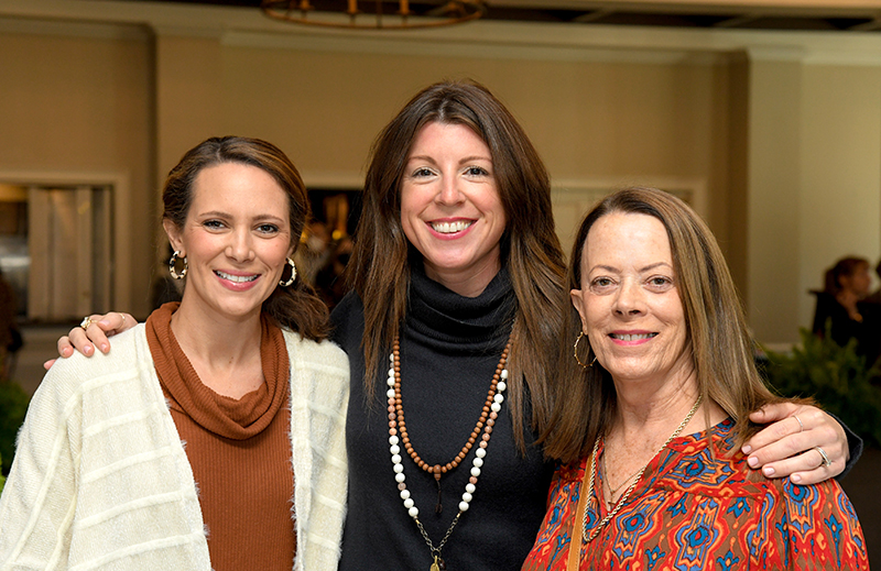 Photo by Mark Gilliland / Lauren Davis and Jill and Ann Allen