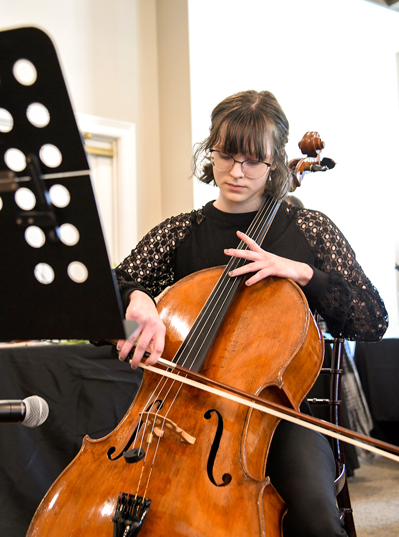 Photo by Mark Gilliland / Anne Marie Ford plays the cello.