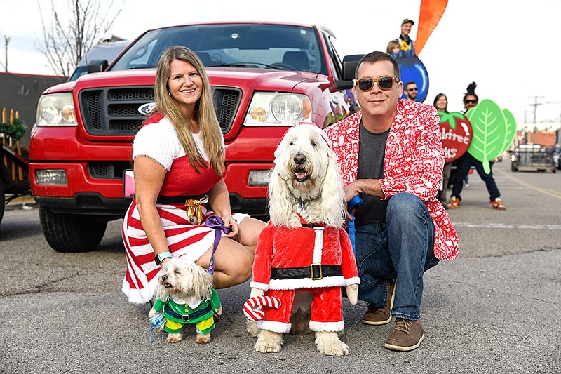 Photo by Mark Gilliland / Addie, "Tiny," "Scarlett" and Shawn Peter