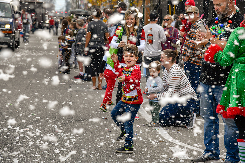 Photo by Mark Gilliland / Hudson Hagan plays in the snow.
