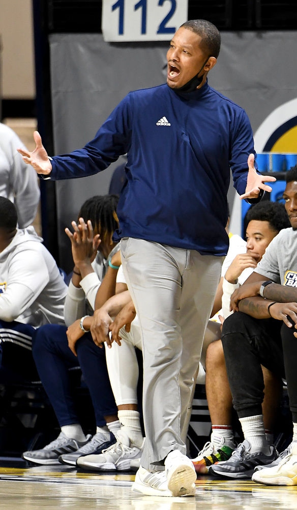 Staff Photo by Robin Rudd / UTC head coach Lamont Paris shows his frustration with the Mocs. The University of Tennessee at Chattanooga Mocs hosted the Mercer Bears in Southern Conference basketball, at McKenzie Arena, on February 5, 2022.