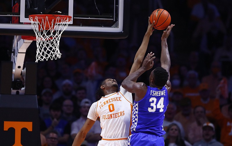 Tennessee Freshman Jonas Aidoo's Breakout Game Comes At Great Time For ...