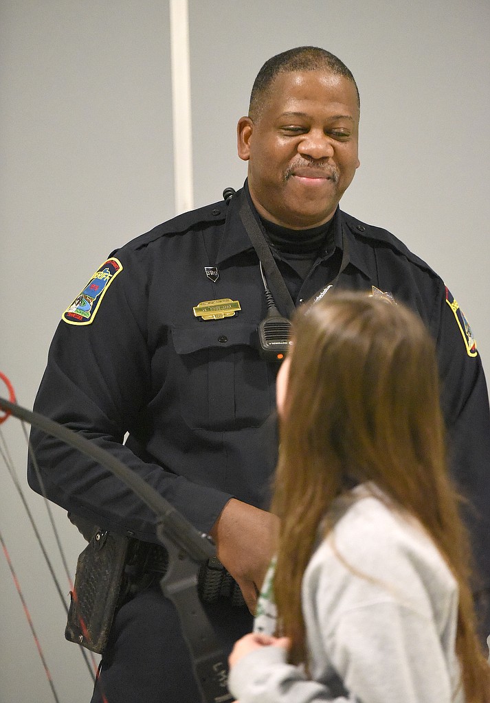 School resource officer Mike Houston calls work 'labor of love ...