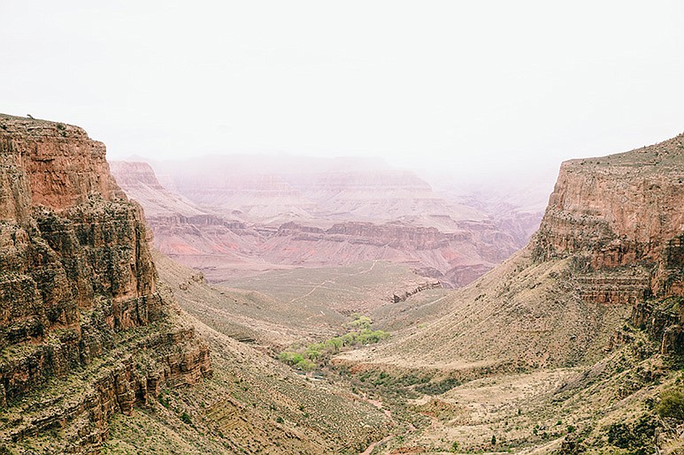 Grand Canyon Bright Angel Trail Lookout