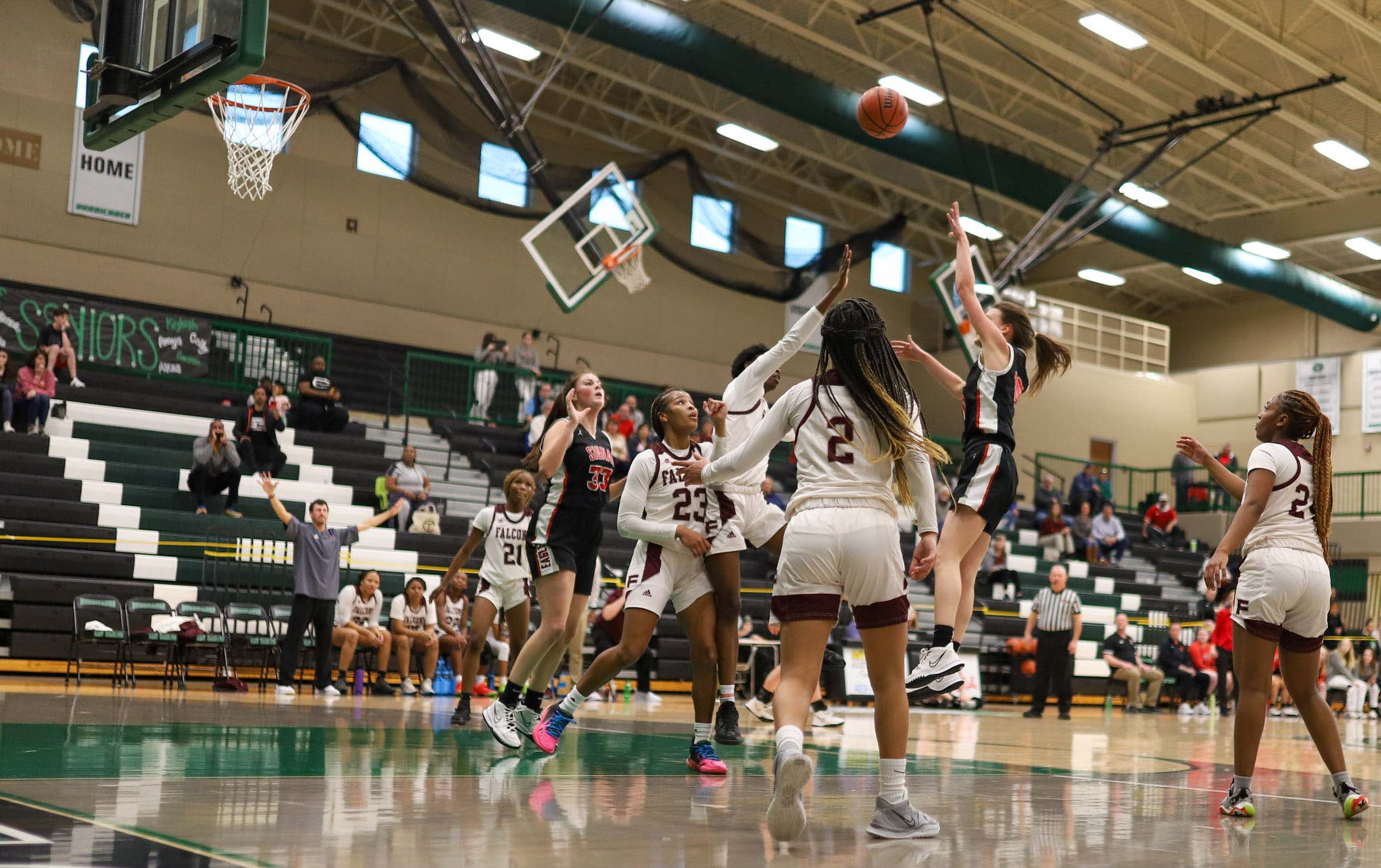 Photo by Olivia Ross / Janie Kennedy (10) tries for a jump shot. Signal Mountain took on Knoxville Fulton in the Region 3-3A semifinal game.