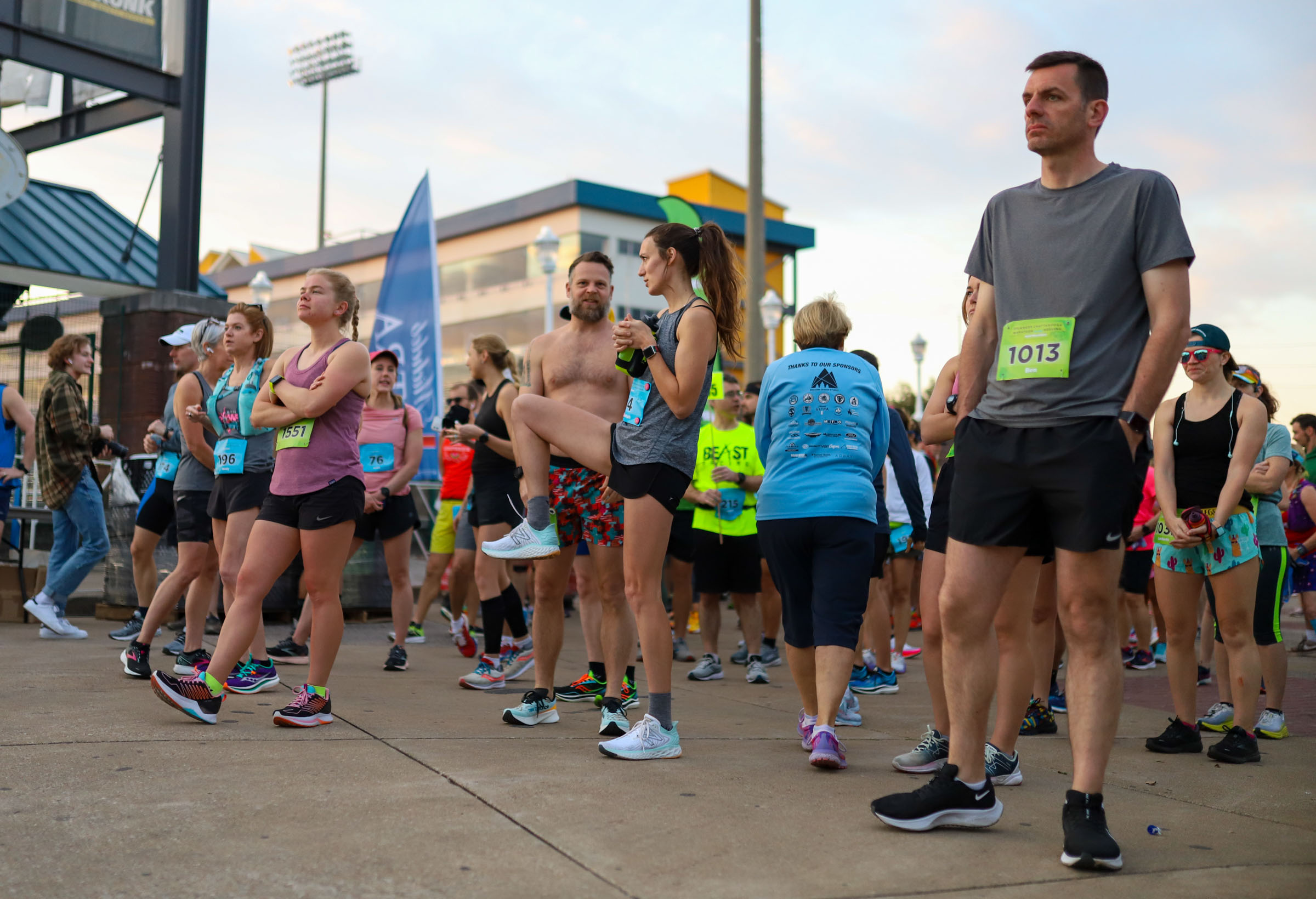 Staff Photo by Olivia Ross / Runners begin lining up for the race on March 6, 2022. The Erlanger Chattanooga Marathon is a full weekend complete with a marathon, half marathon, relays, 5k, and kid's fun run.