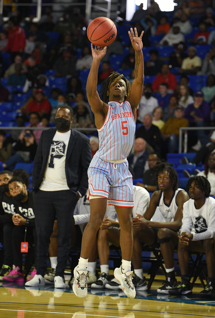 Staff Photo by Matt Hamilton / Brainerd (5) Keon Wheeler puts up a shot on Tuesday, March 15, 2022 in Murfreesboro during the opening round of the class 2A boys state basketball tournament at Murphy Center on the campus of Middle Tennessee State University.