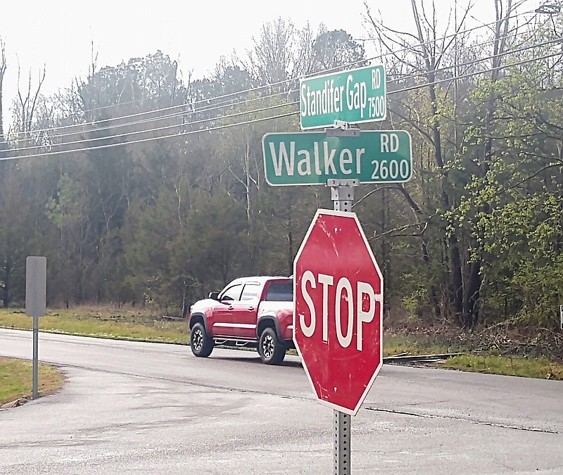 Staff photo by Mike Pare / A plan to build 62 townhomes is proposed for a tract on Standifer Gap Road near Walker Road in Chattanooga. The intersection is shown in this March 24 photo.