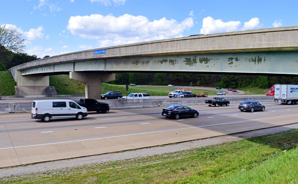Staff Photo by Robin Rudd / Interstate 75 traffic moves under the Hamilton Place Boulevard bridge that takes mall traffic to Southbound Interstate 75. The interchange on Interstate 75 at Hamilton Place Mall is part of the Tennessee Department of Transportationճ three-year plan for 2022-2025 and work should begin in 2023. The Hamilton County project was among six ңritical transportation projectsӠin Tennessee.