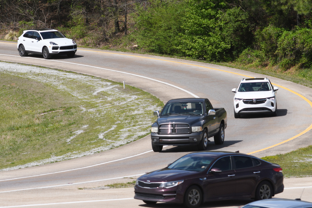 Staff Photo by Robin Rudd / Traffic moves down the on-ramp from Hamilton Place Boulevard to merge with southbound 75. The interchange on Interstate 75 at Hamilton Place Mall is part of the Tennessee Department of Transportation's three-year plan for 2022-25 and work should begin in 2023. The Hamilton County project was among six critical transportation projects in Tennessee.