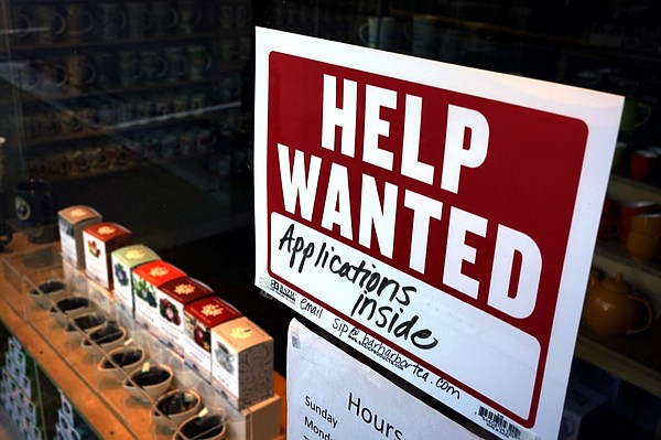 U.S. employers are hiring briskly even in face of rate hikes - Vimarsana News