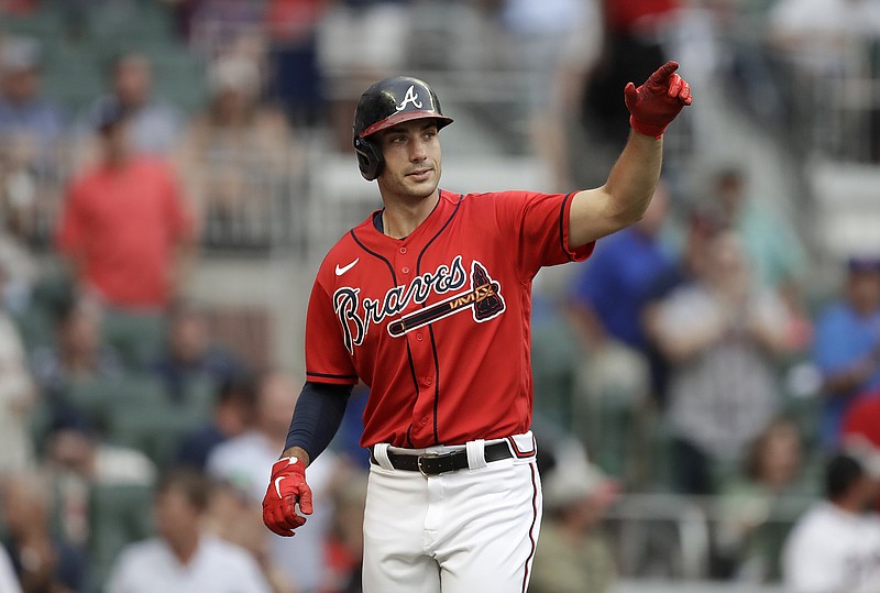 Braves: Austin Riley placed on the paternity list, new face added