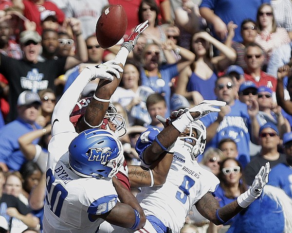 Titans' Kevin Byard finds out MTSU is retiring his number: Video