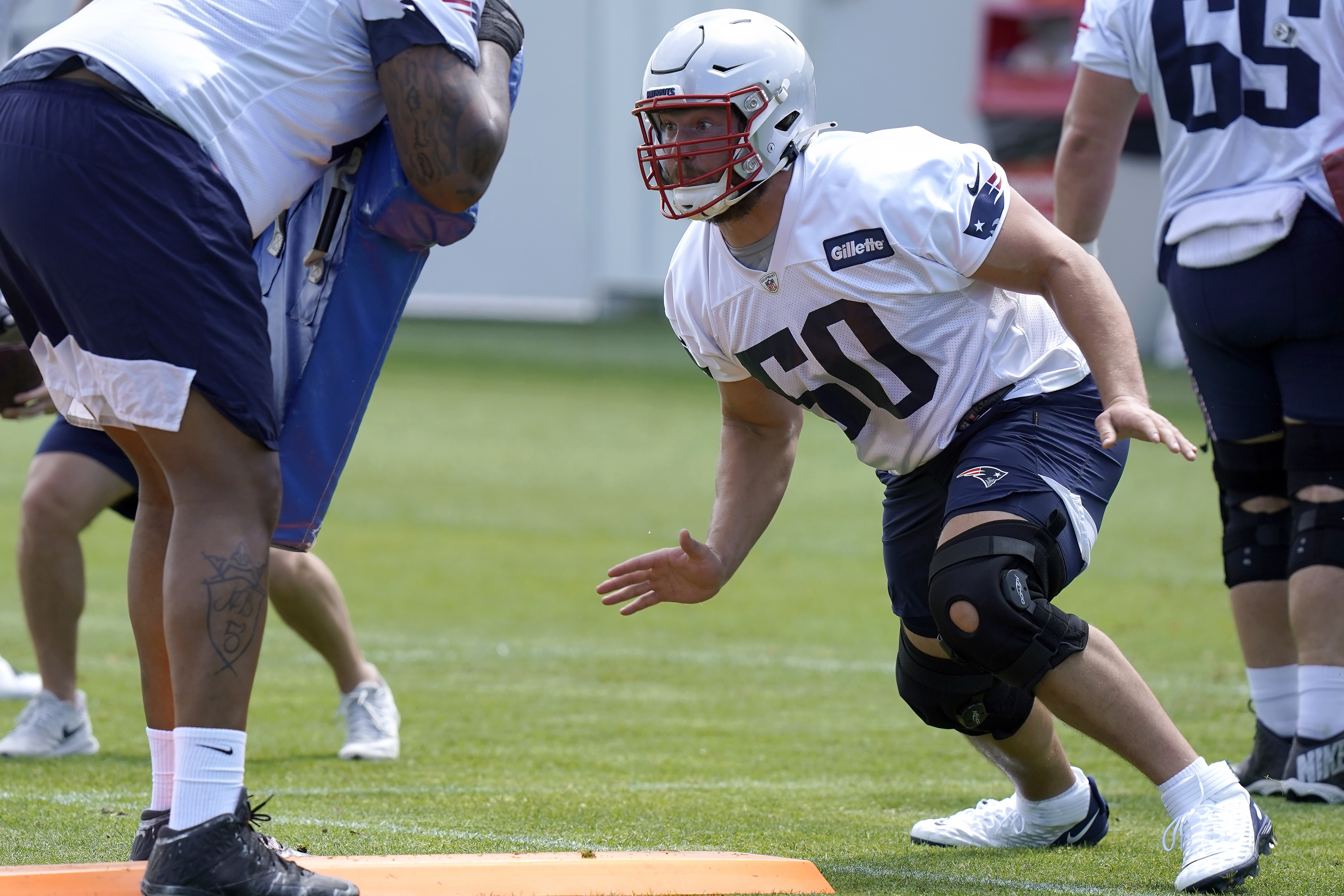 New Patriots OL coach gives initial impressions of Cole Strange